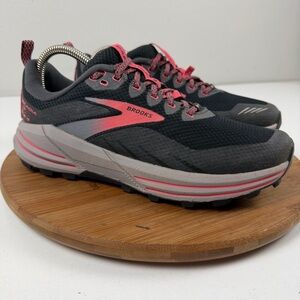Brooks Cascadia 16 GTX Charcoal and Coral Trail-running Shoes